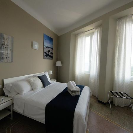Luna Rooms Savona Eksteriør billede