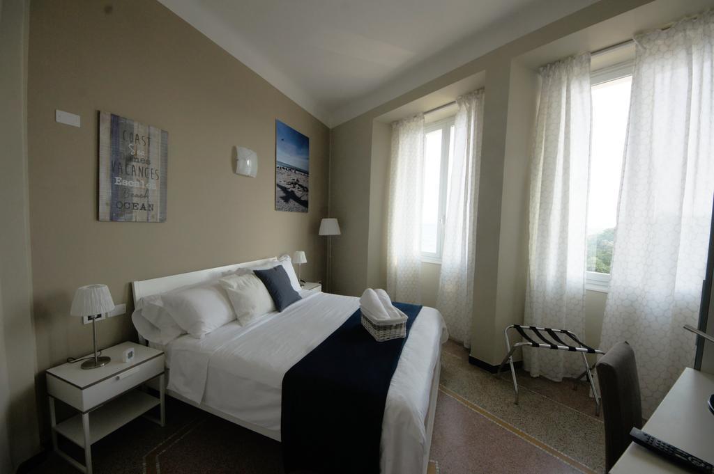 Luna Rooms Savona Eksteriør billede