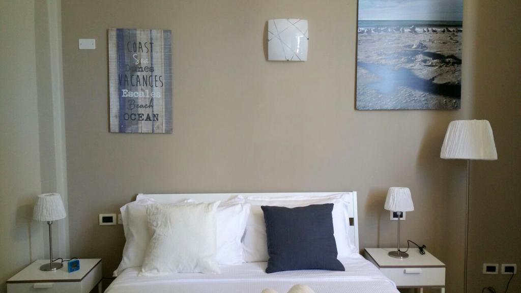 Luna Rooms Savona Eksteriør billede